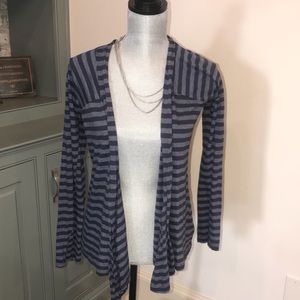 Splendid blue & grey Always Cardigan size Small